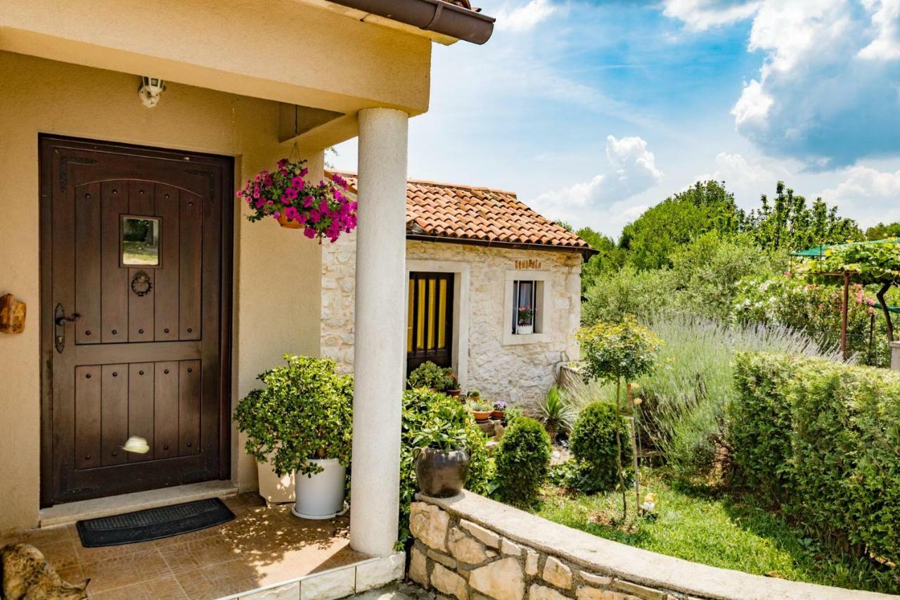 Haus Stepcich Holiday home Plomin